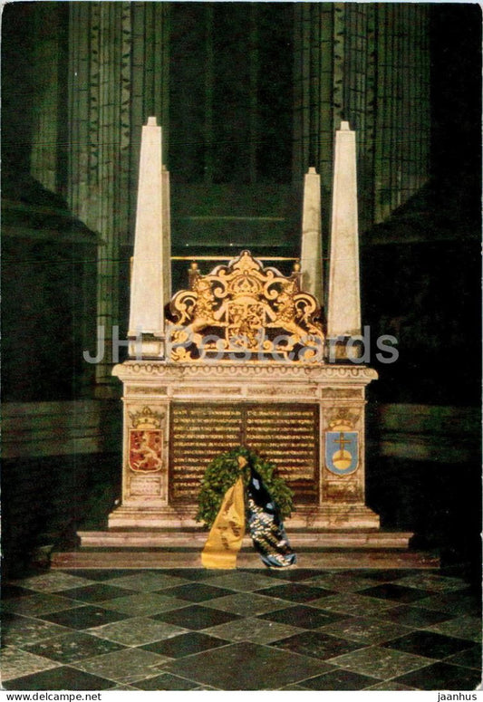 Uppsala Domkyrka - Gustav Vasas gravmonument - King Gustaf Vasa tomb monument - cathedral - Sweden - used - JH Postcards