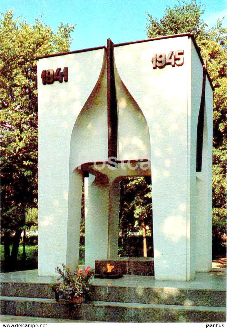 Suzdal - Monument to the citizens who died during WWII - 1988 - Russia USSR - unused - JH Postcards