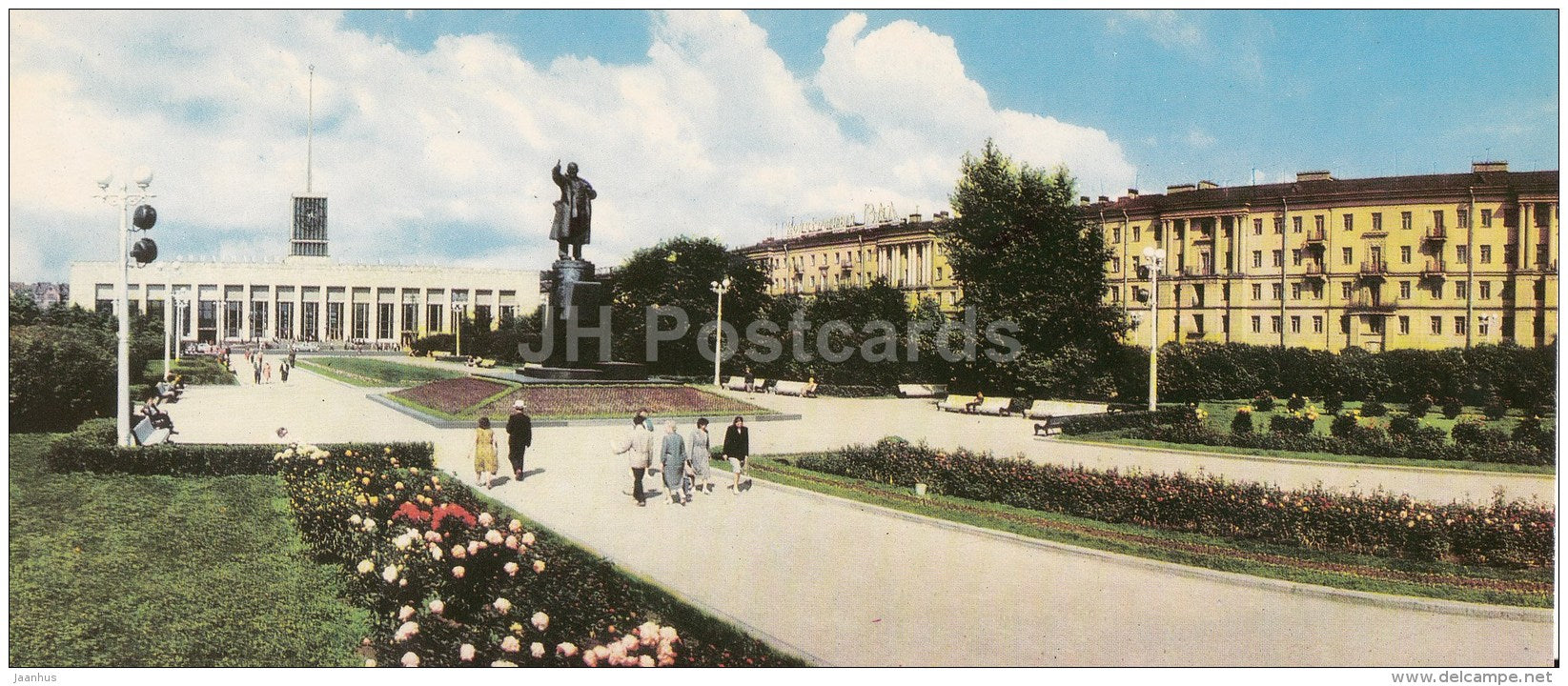 monument to Lenin at the Finland Railway Station - Leningrad - St. Petersburg - 1967 - Russia USSR - unused - JH Postcards