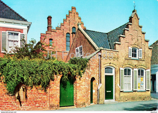 Assen - Kloosterstraat met oud waterpompje - Kloosterstraat with old water pump - Netherlands - unused - JH Postcards