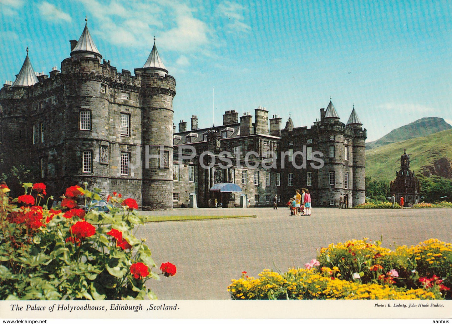 The Palace of Holyroodhouse - Edinburgh - Scotland - United Kingdom - unused - JH Postcards