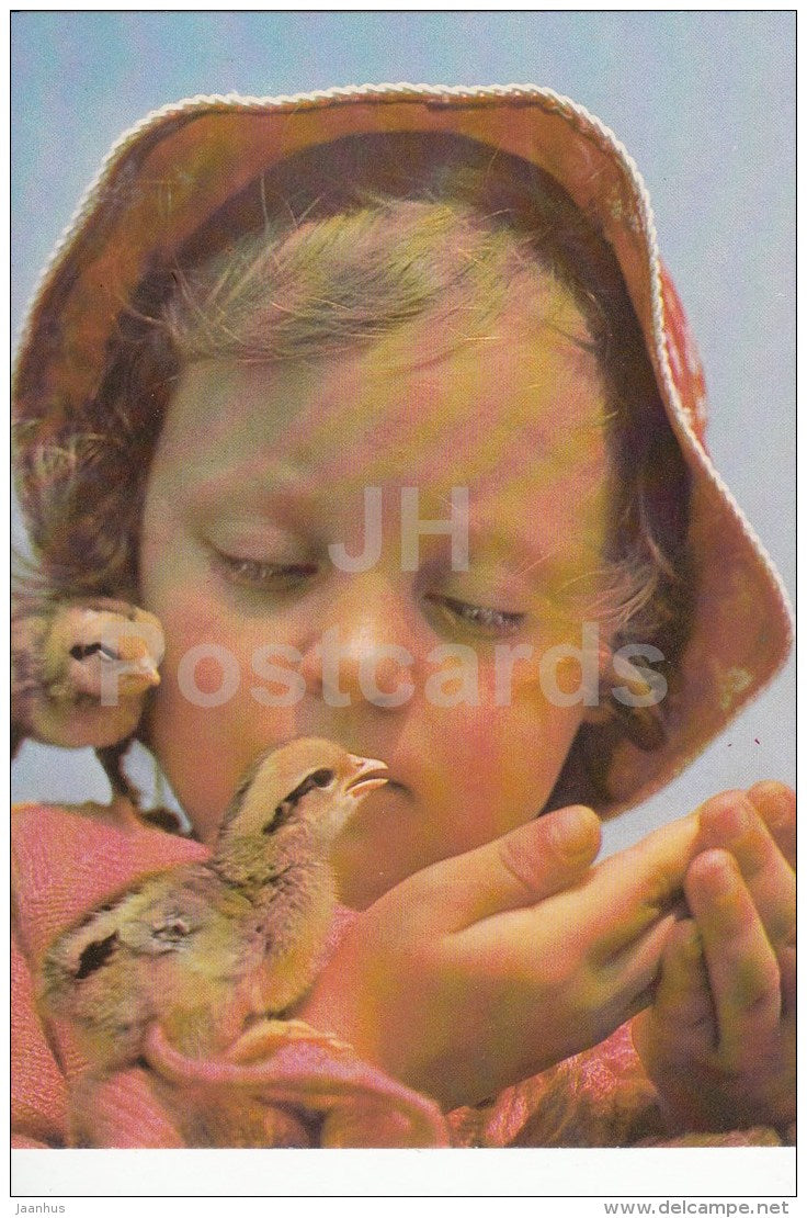 Girl with Nestling - 1988 - Russia USSR - unused - JH Postcards