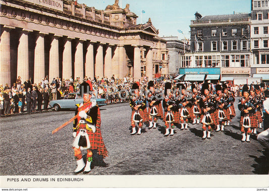 Pipes and Drums in Edinburgh - Scotland - United Kingdom - unused - JH Postcards