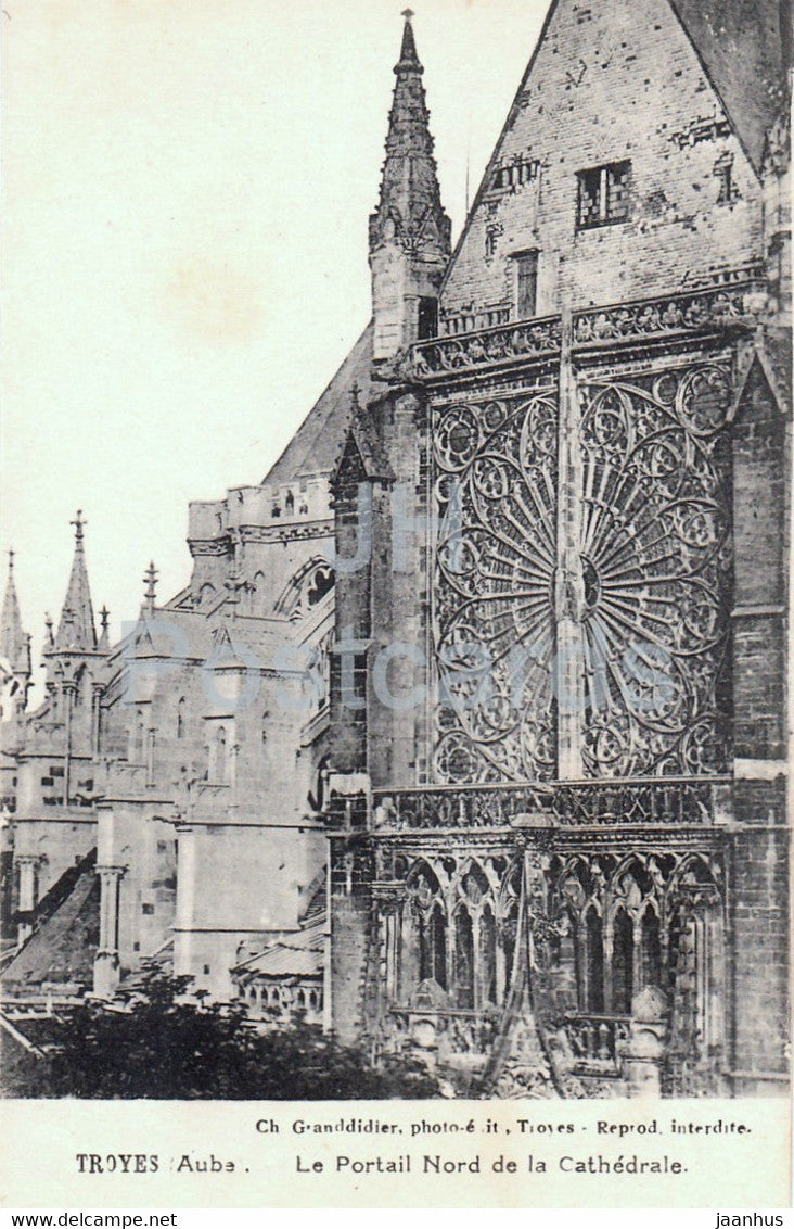 Troyes - Auba - La Portail Nord de la Cathedrale - old postcard - France - unused - JH Postcards