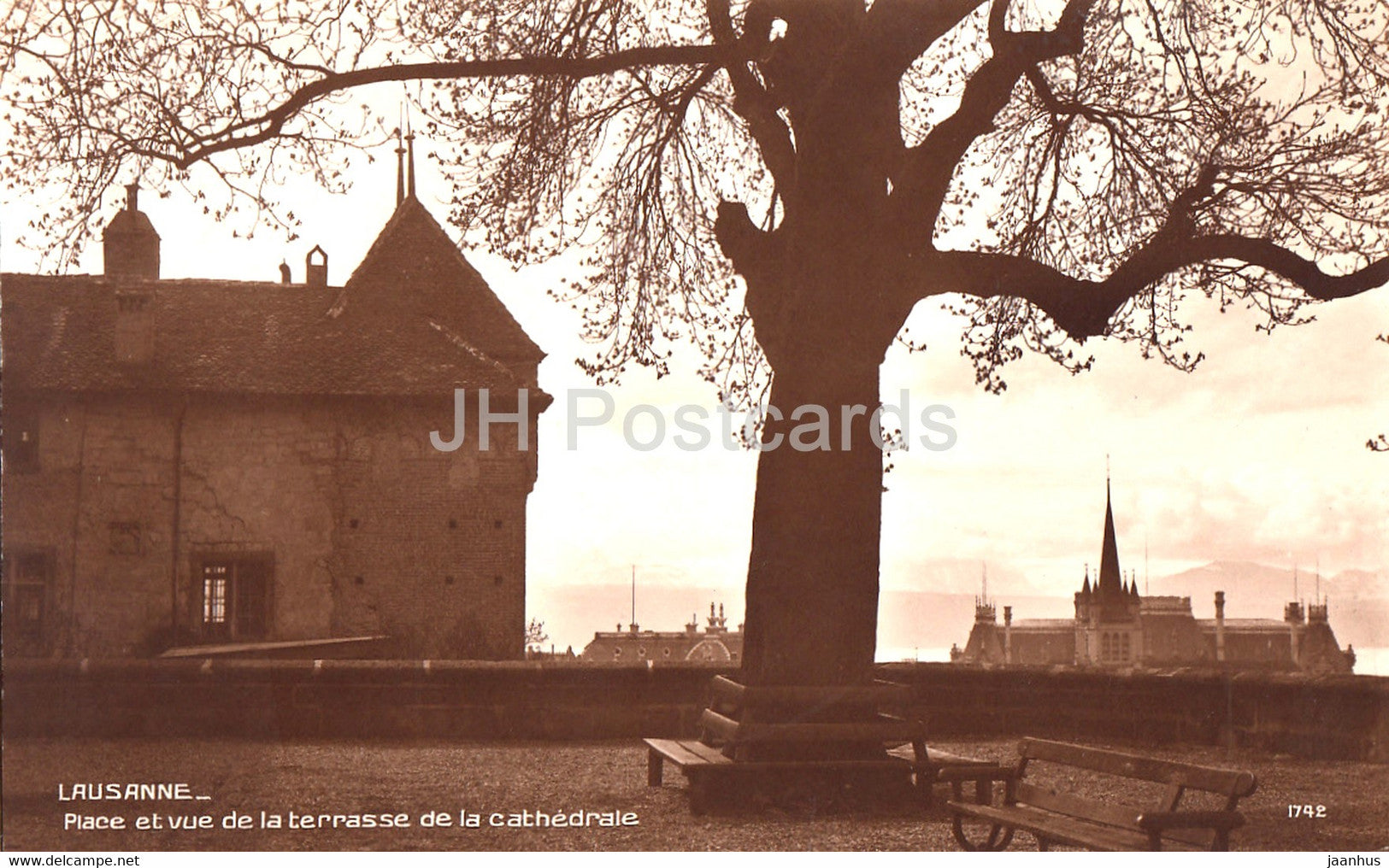 Lausanne - Place et vue de la terrasse de la cathedrale - 1742 - old postcard - Switzerland - used - JH Postcards