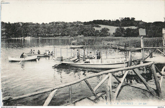 Lourdes - Le Lac - boat - old postcard - France - unused - JH Postcards