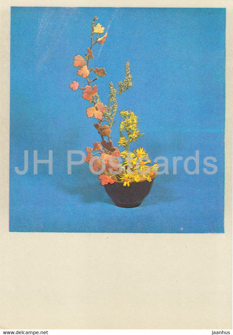 Its Autumn - composition - Flower Art - ikebana - 1981 - Estonia USSR - unused - JH Postcards