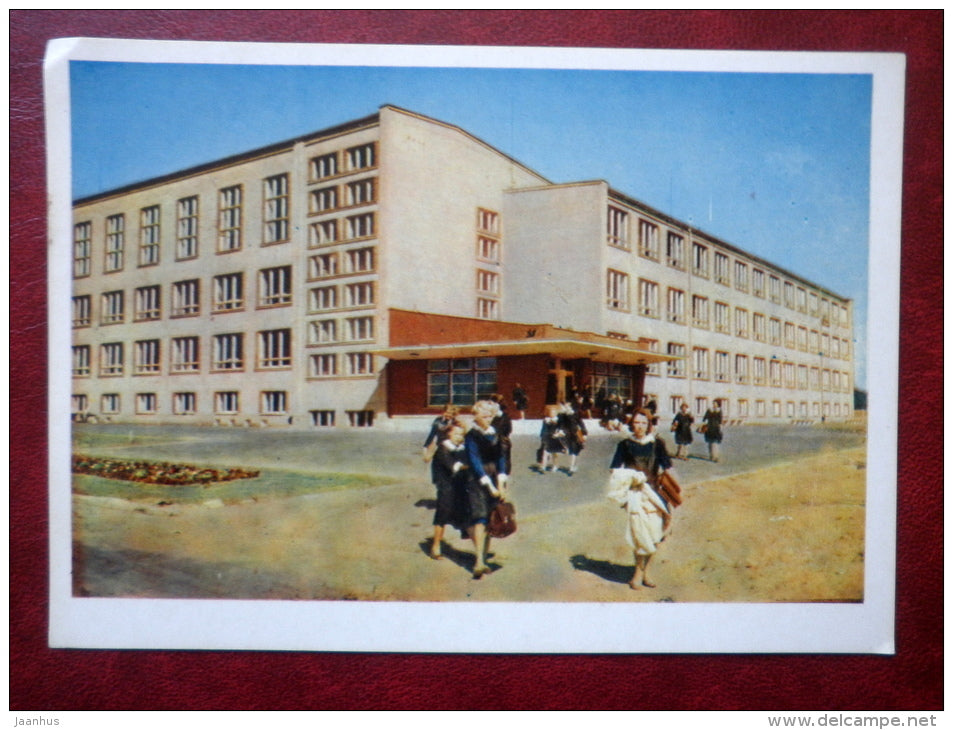 New School in Yuri Gagarin street - Riga - 1961 - Latvia USSR - unused - JH Postcards