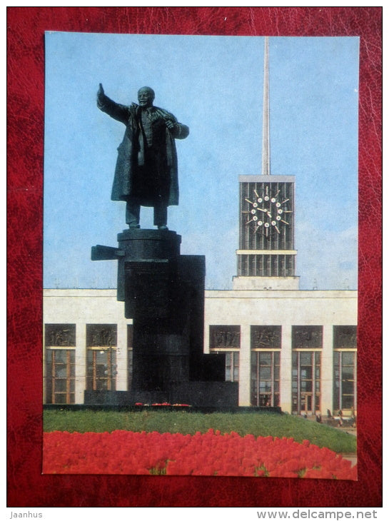 Leningrad - St. Petersburg - monument to Lenin - Finland station - 1984 - Russia - USSR - unused - JH Postcards