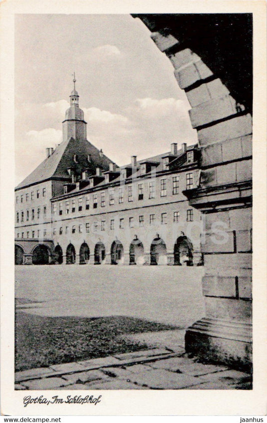 Gotha - Im Schlosshof - castle - old postcard - Germany - unused - JH Postcards