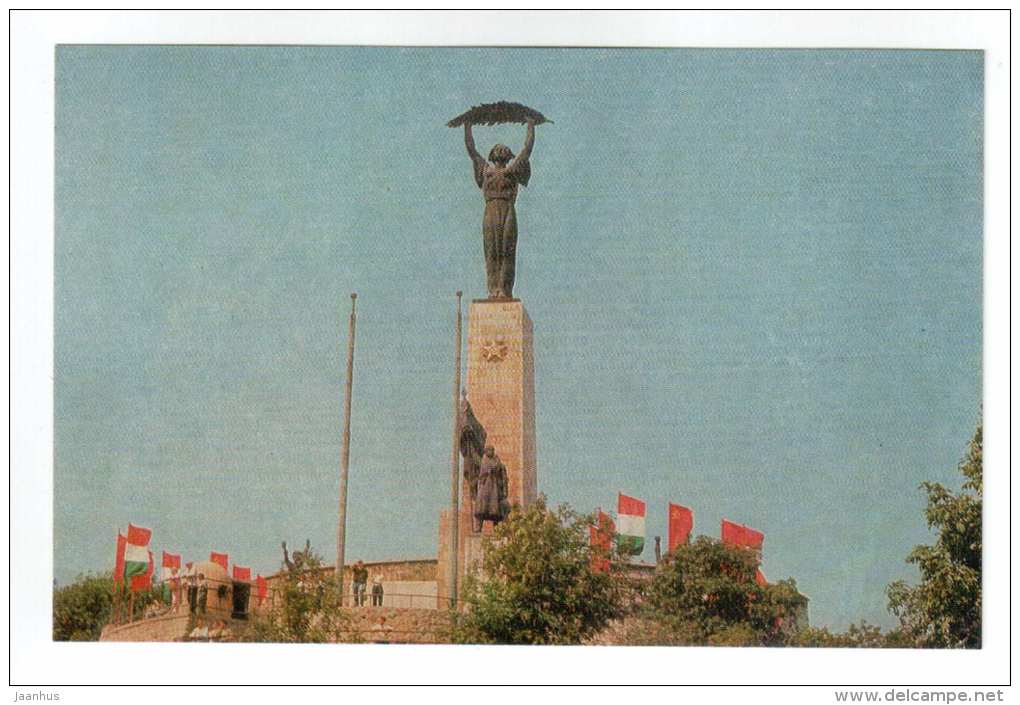 Liberation Monument on Gellert Hill - Budapest - 1970 - Hungary - unused - JH Postcards