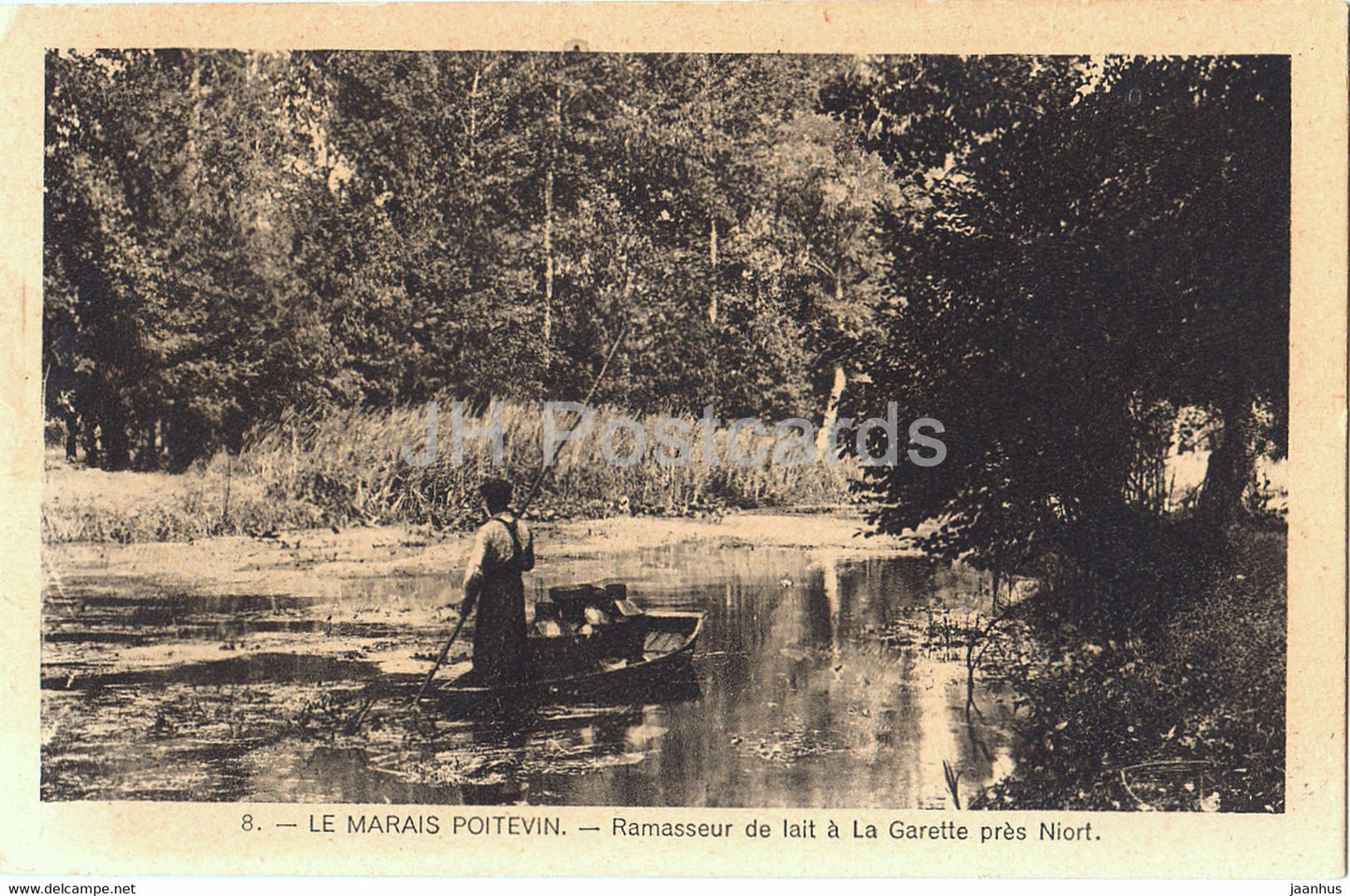 Le Marais Poitevin - Ramasseur de lait a La Garette pres Niort - boat - 8 - old postcard - France - unused - JH Postcards