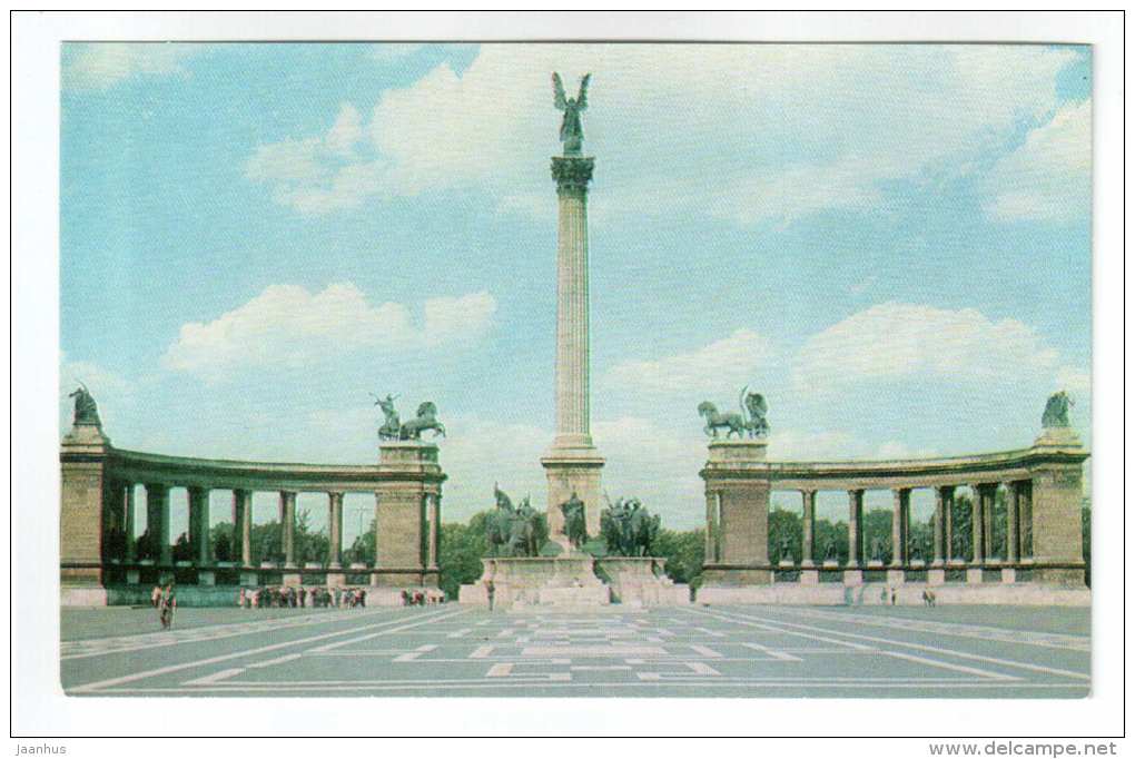 Heroes Square - Budapest - 1973 - Hungary - unused - JH Postcards