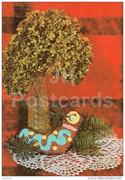 New Year Greeting card - 3 - gingerbread - plants - 1984 - Estonia USSR - used - JH Postcards