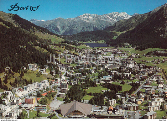 Davos 1560 m mit Eishalle gegen die Rhatikonkette - 1058 - 1990 - Switzerland - used - JH Postcards