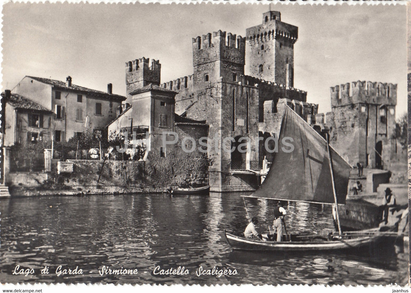 Lago di Garda - Sirmione - Castello Scaligero - sailing boat - old postcard - 1958 - Italy - used - JH Postcards