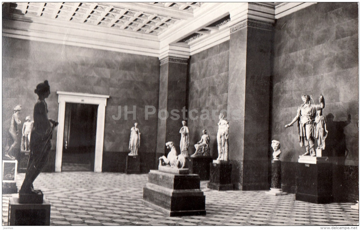 Ancient Art Hall - The New Hermitage - Leningrad - St. Petersburg - Russia USSR - unused - JH Postcards