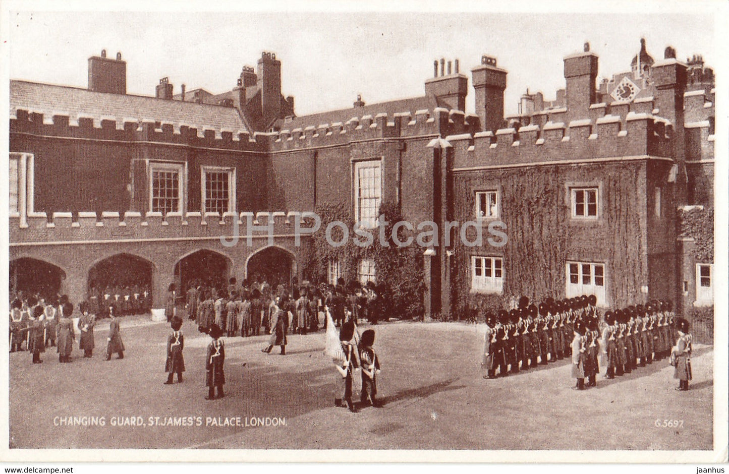 London - Changing Guard - St James Palace - Valentine - 5697 - old postcard - England - United Kingdom - unused - JH Postcards