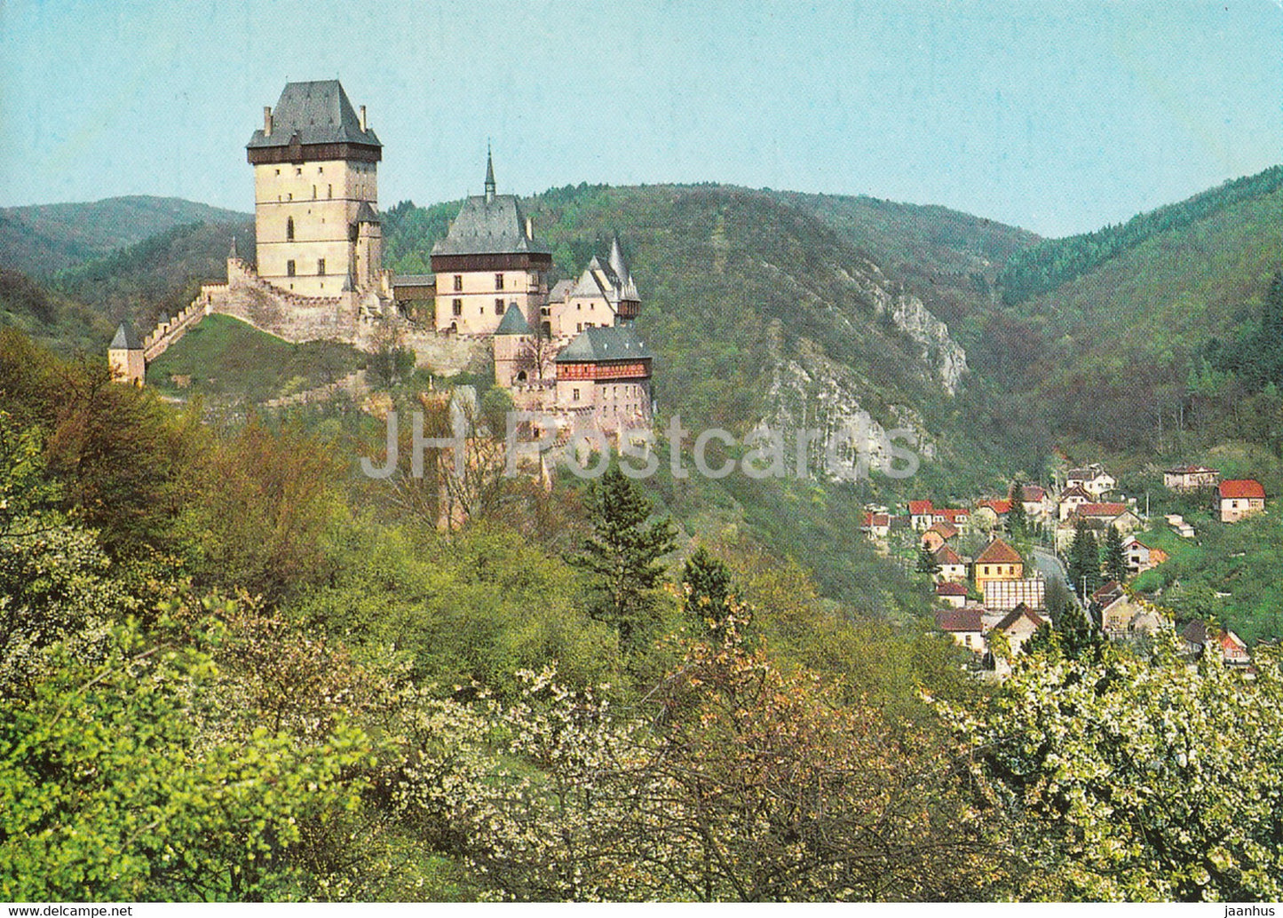 Karlstejn Castle - Czechoslovakia - Czech Republic - unused - JH Postcards