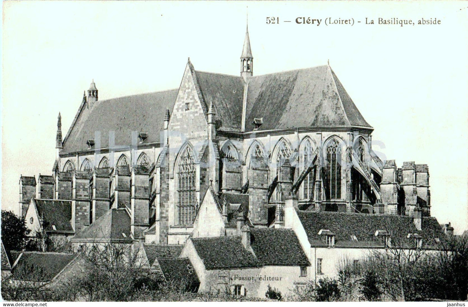 Clery - La Basilique - abside - cathedral - 521 - old postcard - France - unused - JH Postcards