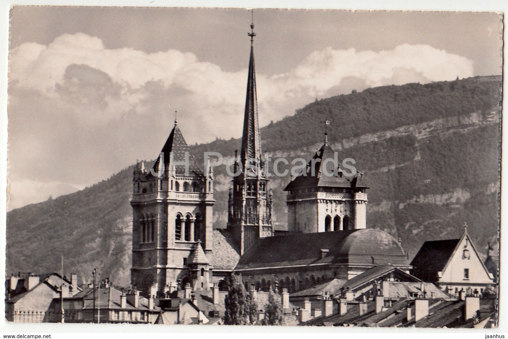 Geneve - Geneva - Les Tours de la Cathedrale de St. Pierre - cathedral - 7103 - Switzerland - old postcard - unused - JH Postcards