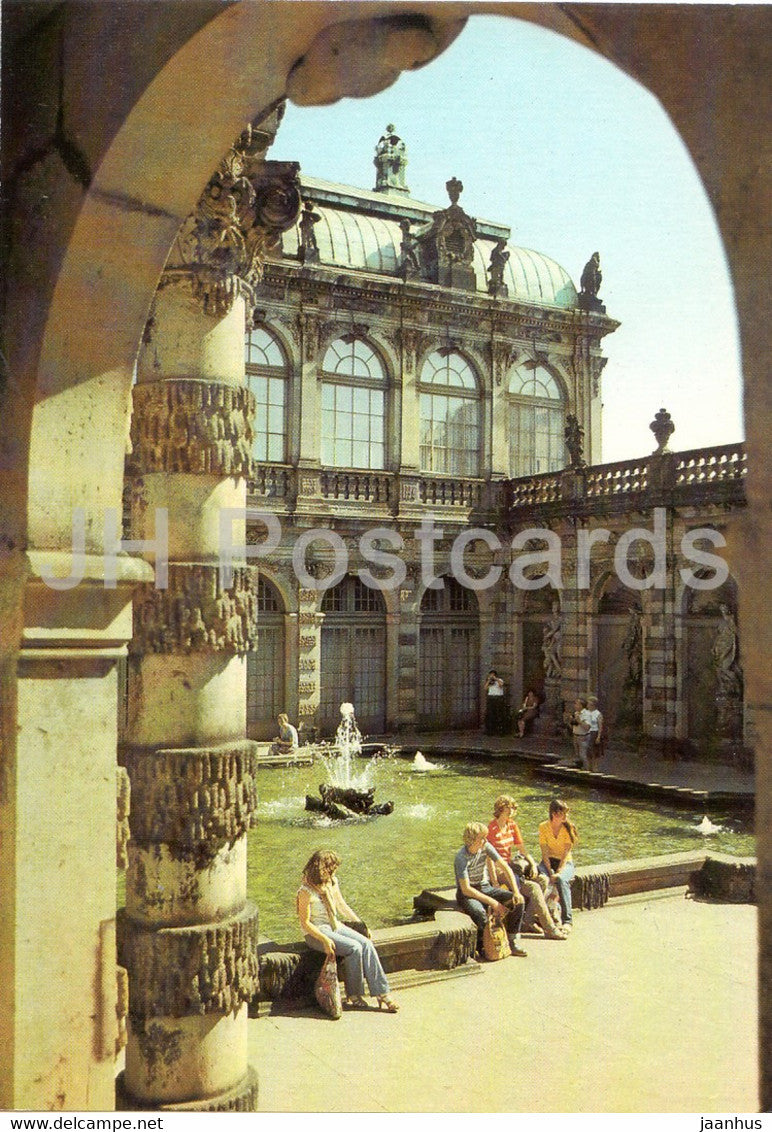 Dresden Zwinger - Blick in das Nymphenbad - palace - DDR Germany - unused - JH Postcards