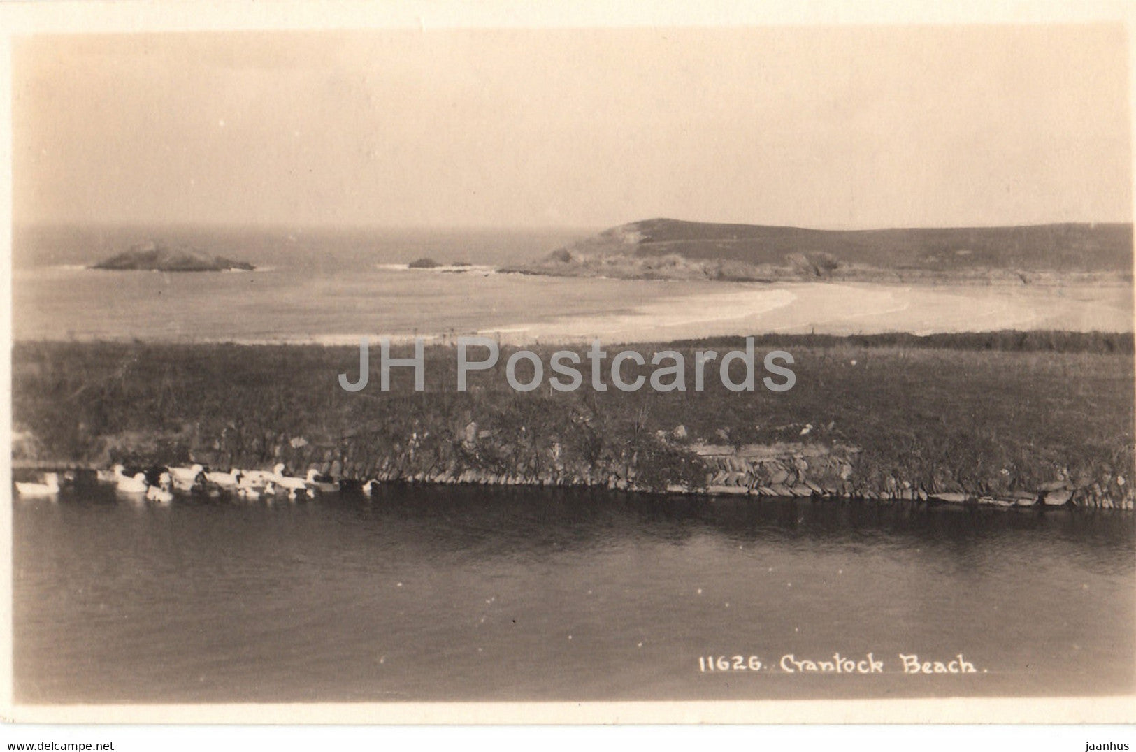 Crantock Beach - 11626 - old postcard - United Kingdom - England - unused - JH Postcards