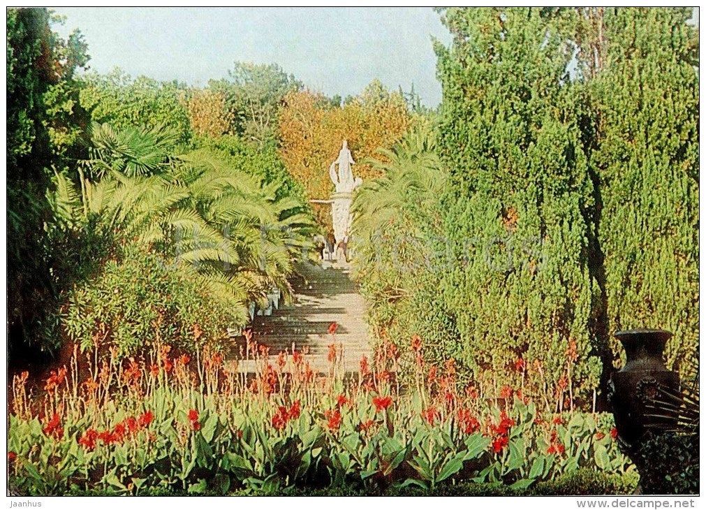 Cascading Staircase towards the fountain of Fairy Tale - Dendrarium - Sochi - 1985 - Russia USSR - unused - JH Postcards