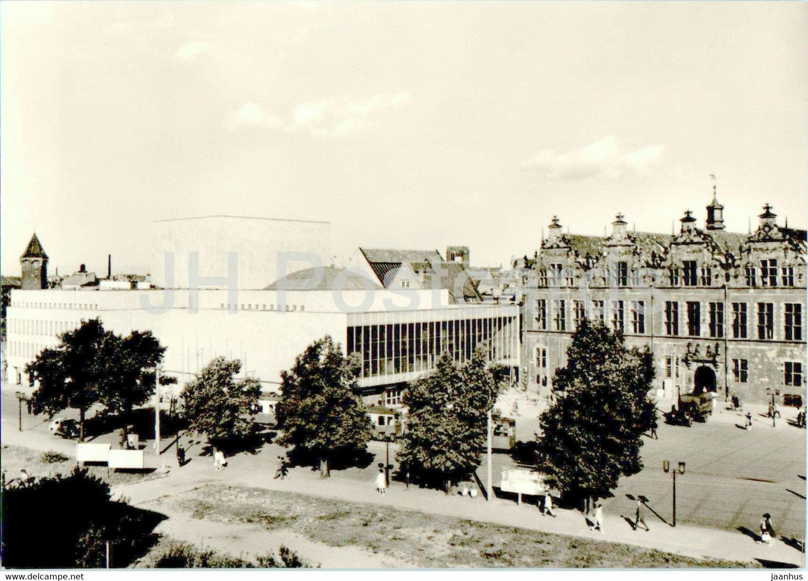 Gdansk - teatr Wybrzeze - theatre - Poland - unused - JH Postcards