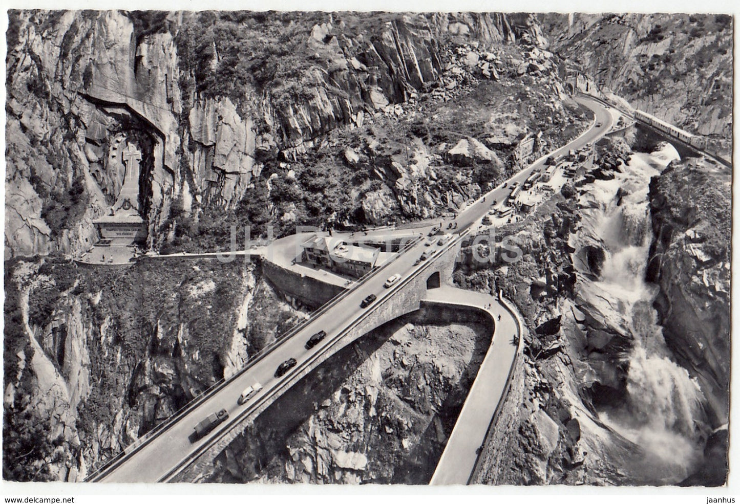 Neue und Alte Teufelsbrucke und Restaurant - Schollenenbahn - car - 3781 - Switzerland - old postcard - unused - JH Postcards