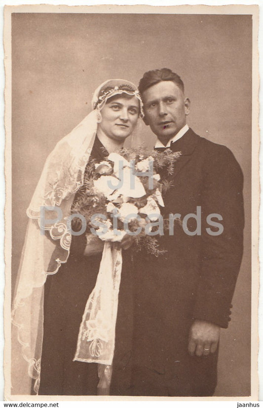 married couple - woman and man - 1 - old postcard - Germany - unused - JH Postcards