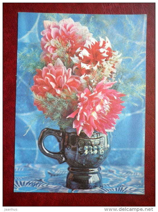 greeting card - flowers - chrysanthemum - 1976 - Russia USSR - used - JH Postcards