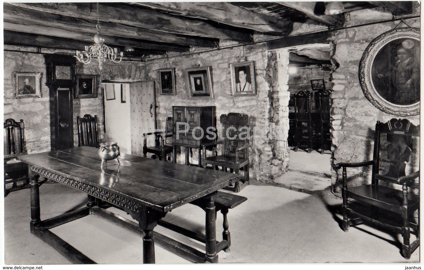 Glasgow - Provand' s Lordship - Ground Floor - portraits - 1970 - United Kingdom - Scotland - used - JH Postcards