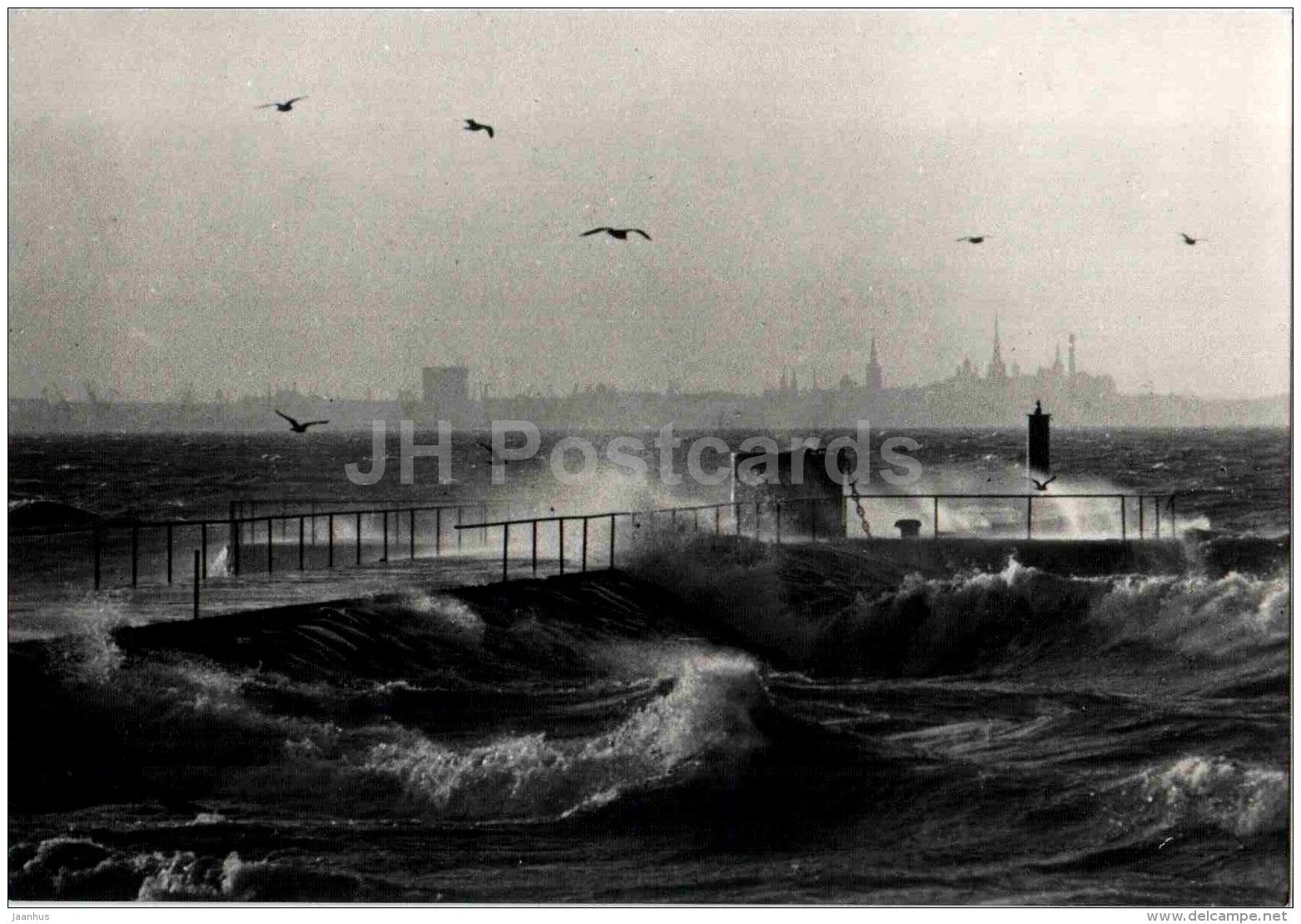 Stormy sea - Tallinn - 1973 - Estonia USSR - unused - JH Postcards