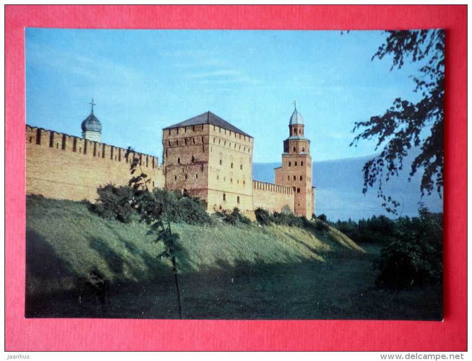 Walls of the Detinets and the tower of Kokui - Novgorod - 1965 - USSR Russia - unused - JH Postcards