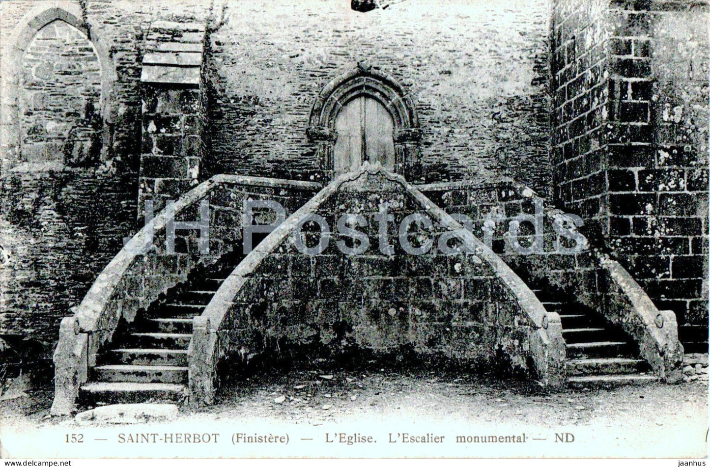 Saint Herbot - L'Eglise - L'Escalier monumental - church - 152 - old postcard - France - unused - JH Postcards