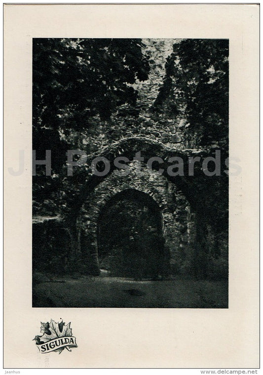 view at the castle ruins - Sigulda - old postcard - Latvia USSR - unused - JH Postcards