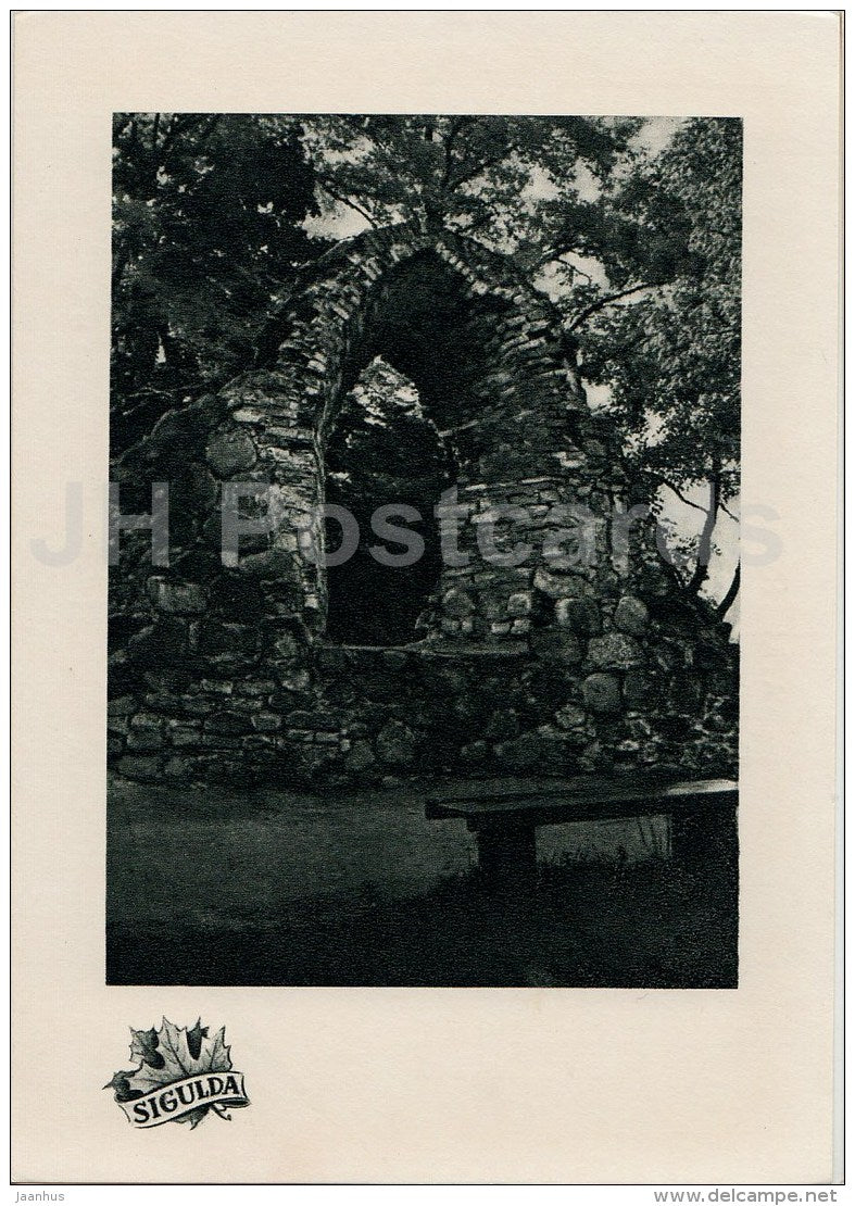 castle ruins - Sigulda - old postcard - Latvia USSR - unused - JH Postcards