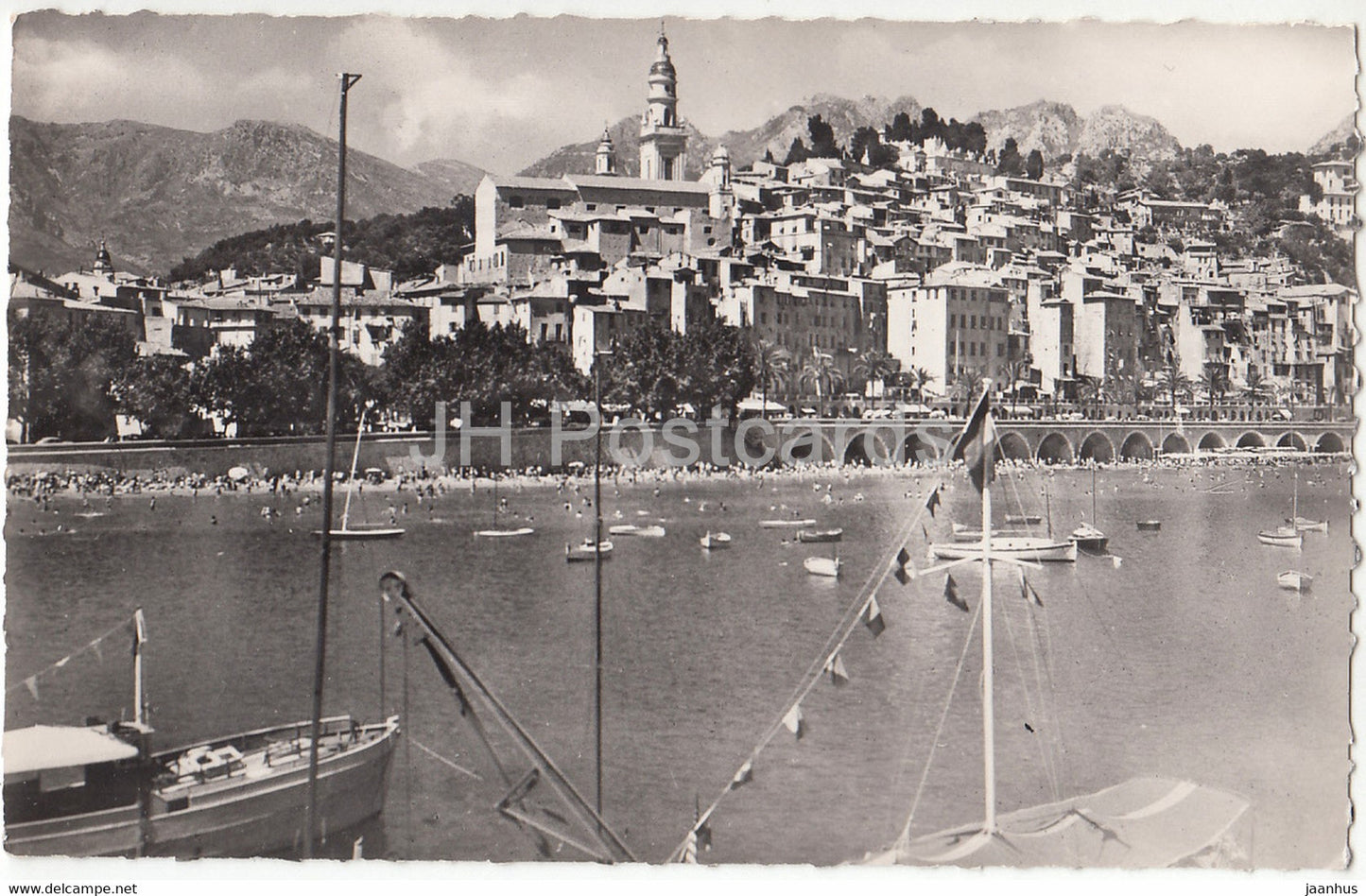 Menton - La Vieille Ville - Vue du Port - 22 - boat - France - used - JH Postcards