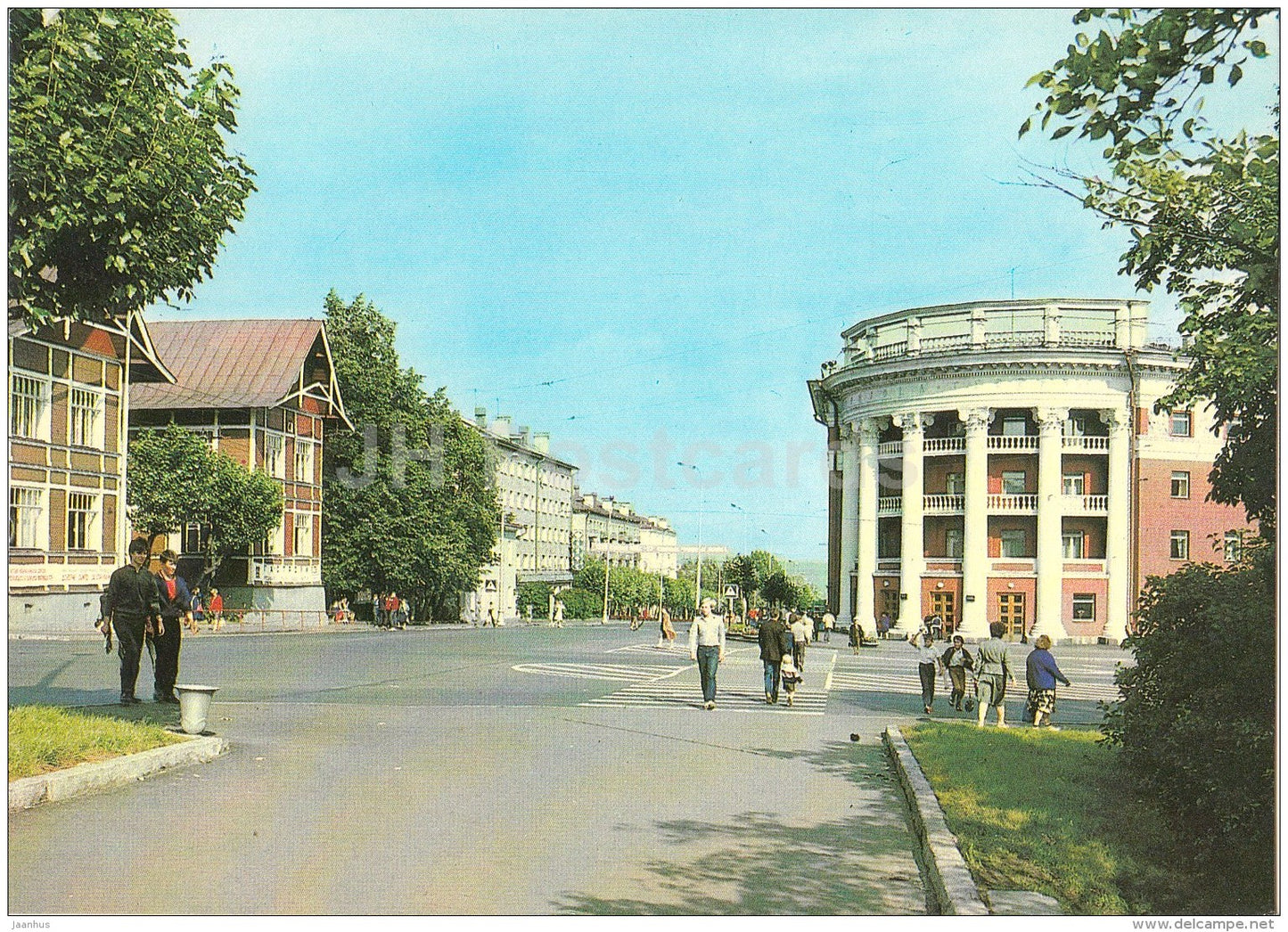 Lenin prospekt - avenue - Petrozavodsk - postal stationery - 1986 - Russia USSR - unused - JH Postcards