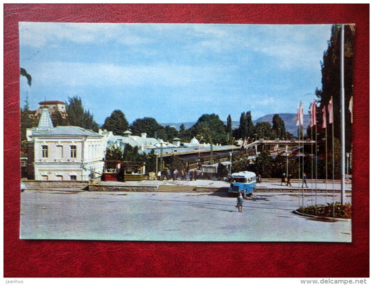 Railway station Square - bus - Kislovodsk - 1971 - Russia USSR - unused - JH Postcards