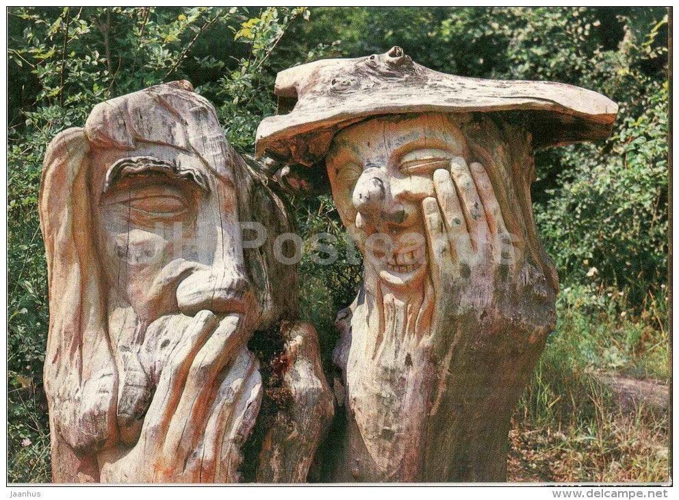 Treefolk - Glade of fairy tales - wooden sculptures - Yalta - 1983 - Ukraine USSR - unused - JH Postcards