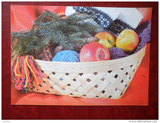 New Year Greeting card - apples - clew - 1990 - Estonia USSR - used - JH Postcards