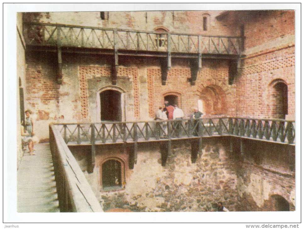 In the Inner Courtyard of the Mansion - Trakai - 1966 - Lithuania USSR - unused - JH Postcards