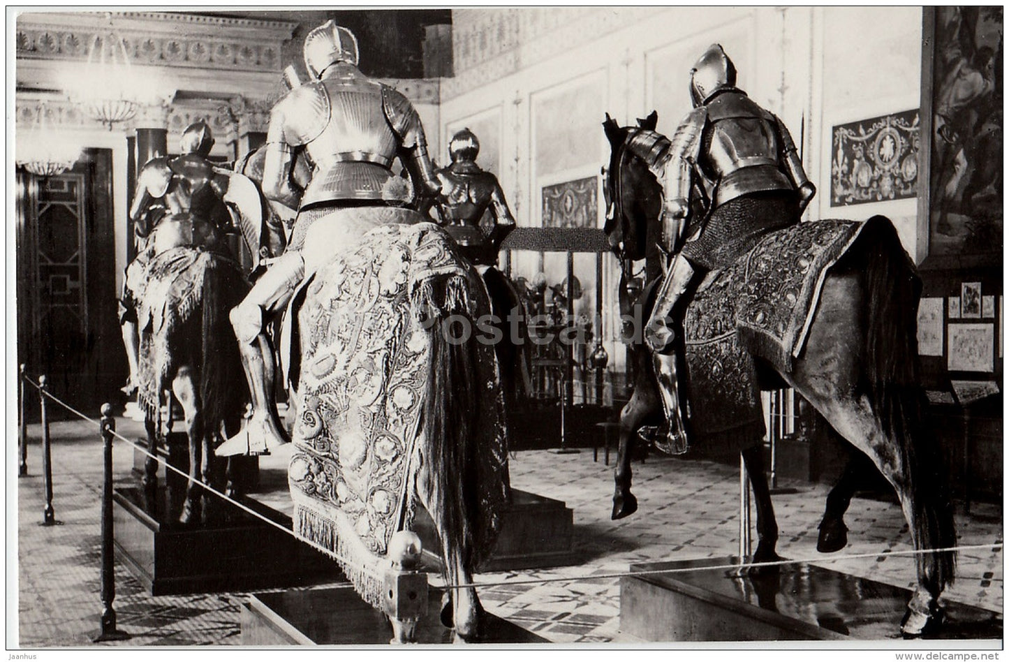 Knights Hall - Knight Armor - Hermitage - Knights' Hall - St. Petersburg - 1986 - Russia USSR - unused - JH Postcards