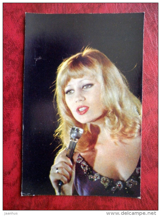 singer Olga Sorokina - show - performance - Leningrad Music Hall - 1975 - Russia USSR - unused - JH Postcards