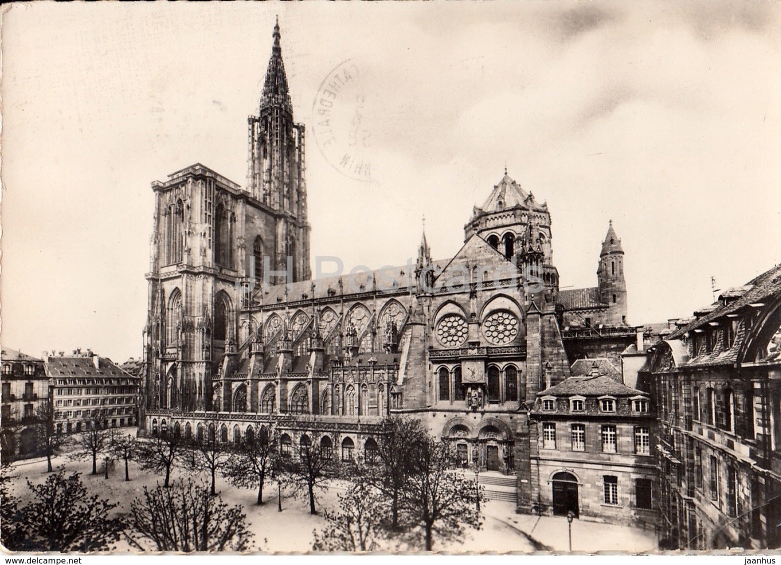 Strasbourg - Cathedrale cote sud - cathedral - 755 - France - 1950s - used - JH Postcards