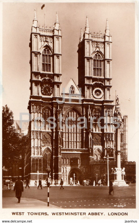 London - Westminster Abbey - West Towers - 6047 - old postcard - 1956 - United Kingdom - England - used - JH Postcards