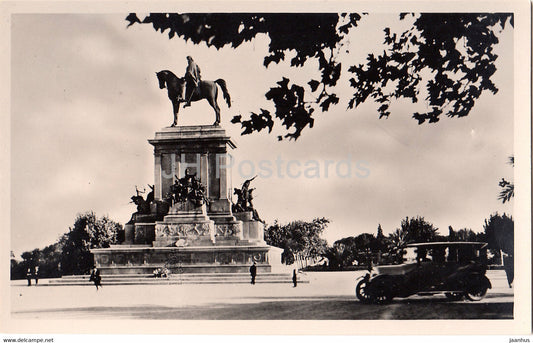 Roma - Rome - Monumento a Garibaldi - old car - old postcard - Italy - unused - JH Postcards