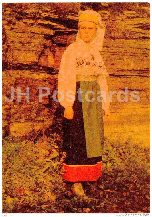 Estonian Folk Costumes - a woman from Alutaguse - 1969 - Estonia USSR - unused - JH Postcards